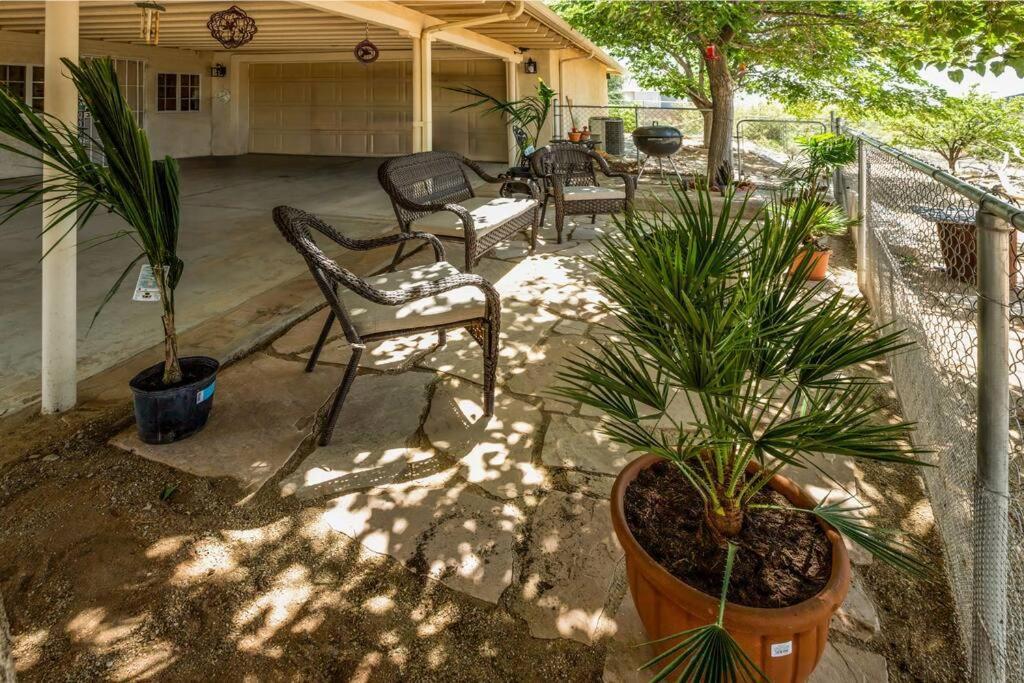 The Triple Palms Vila Kingman Exterior foto